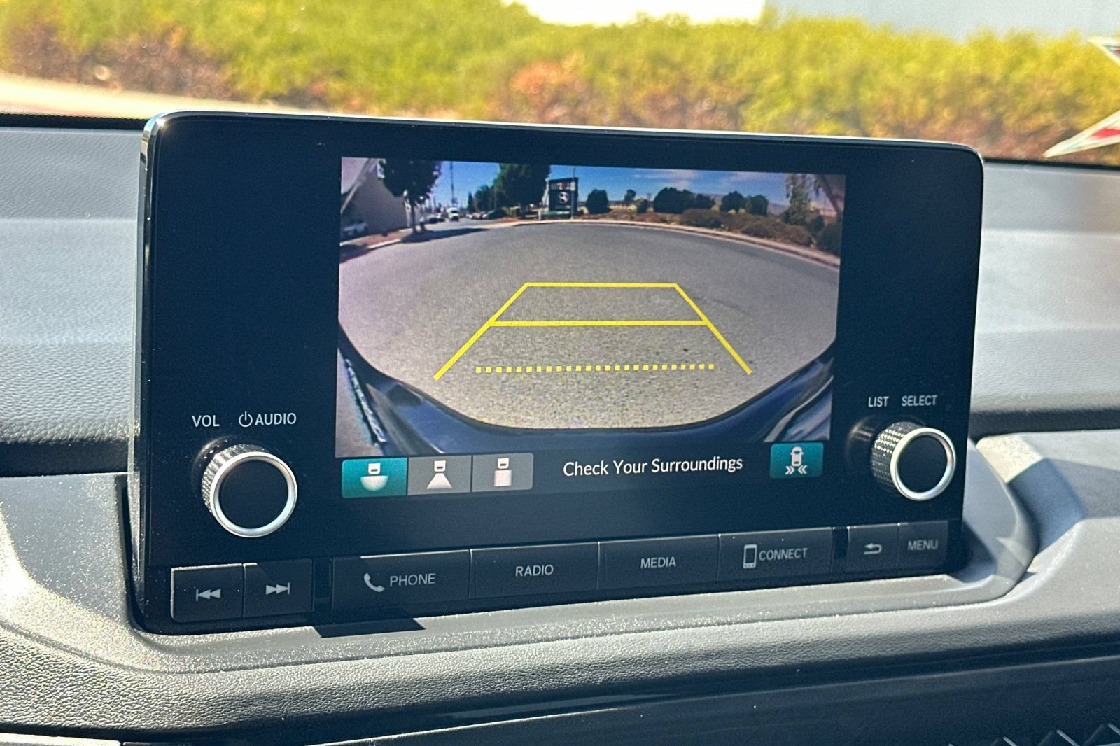 Used 2025 Honda Accord SE image 18