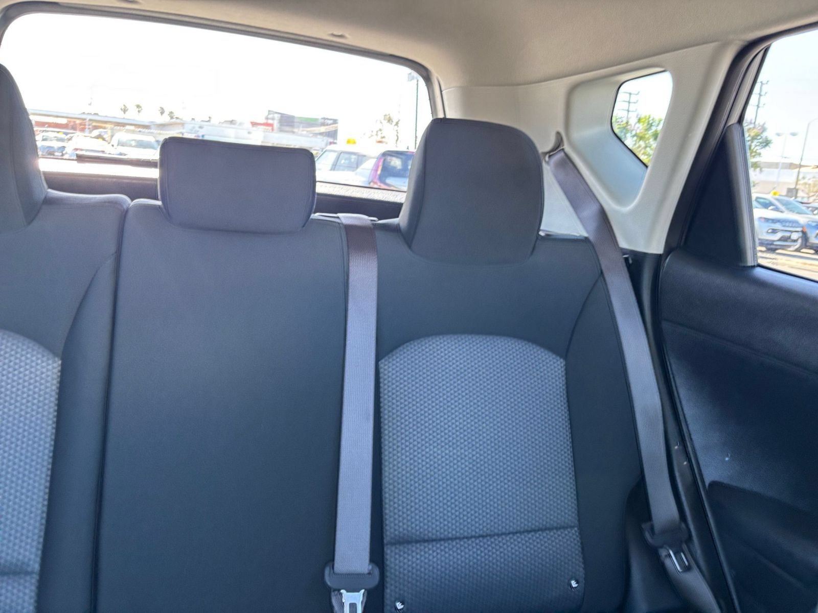 Used 2025 Kia Soul LX w/ LX Technology Package FWD image 37