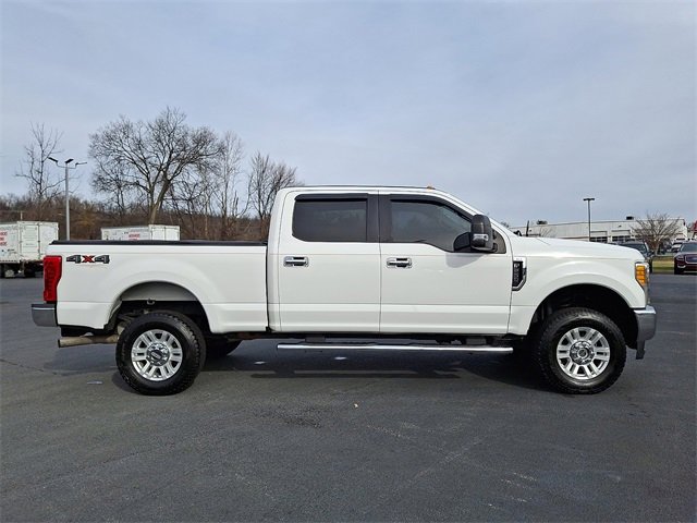 Used 2017 Ford F250 XLT w/ XLT Value Package image 11