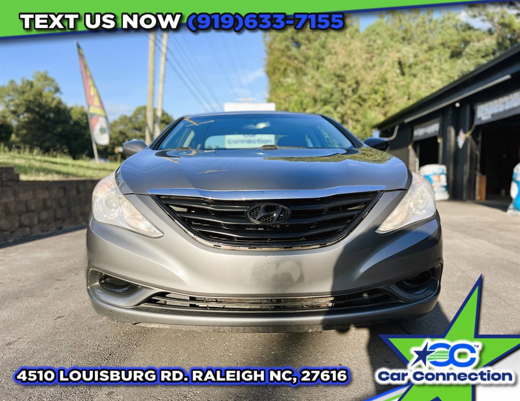 Used 2013 Hyundai Sonata GLS image 1