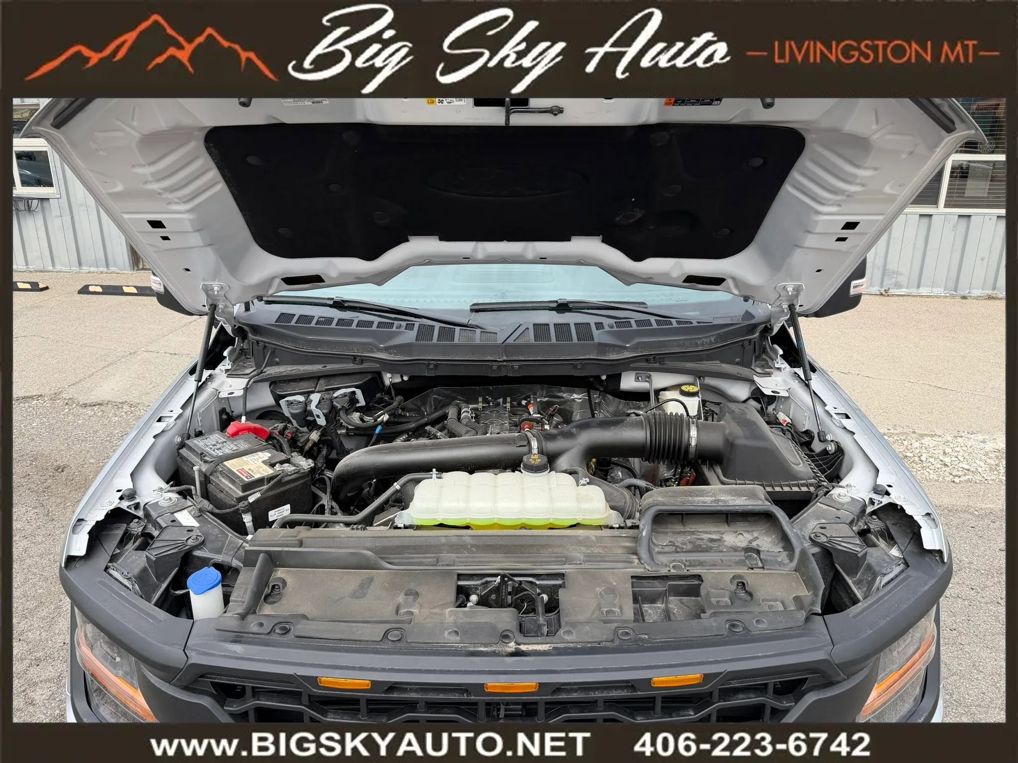 Used 2024 Ford F150 XLT w/ Equipment Group 302A MID image 11