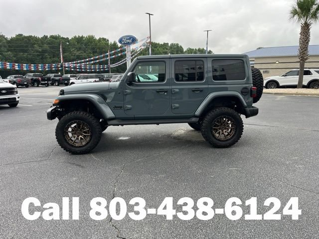 Used 2026 Jeep Wrangler Unlimited Sahara AWD/4WD image 32