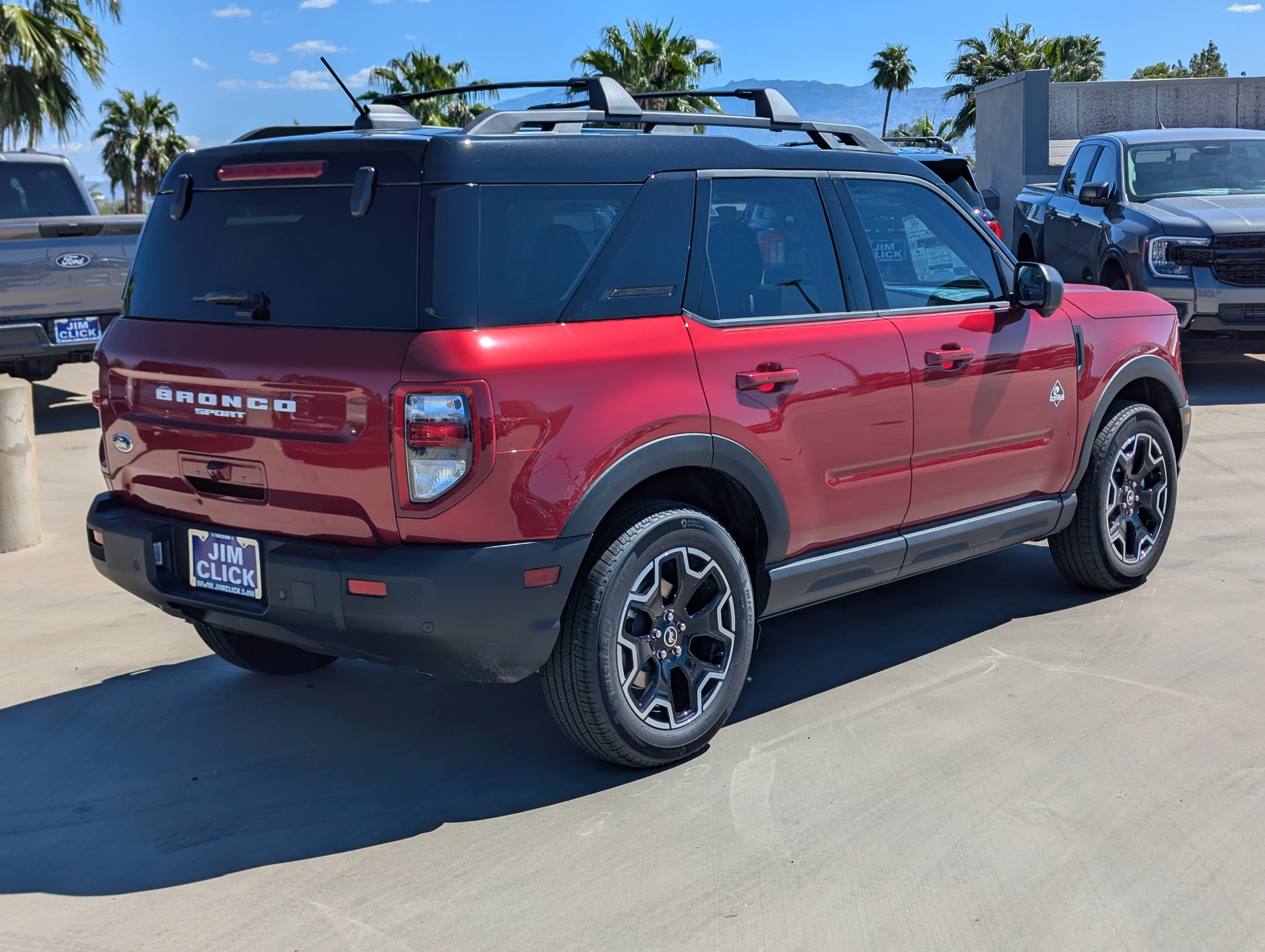 New 2025 Ford Bronco Sport Outer Banks w/ Outer Banks Tech Package+ image 2