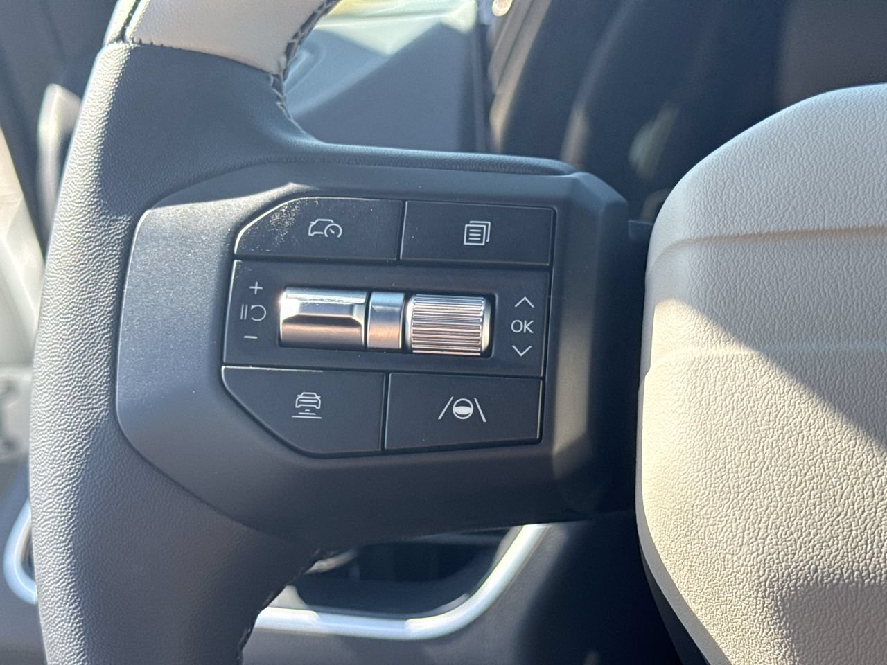 New 2026 Kia K4 EX w/ GT-Line Premium Package FWD image 18