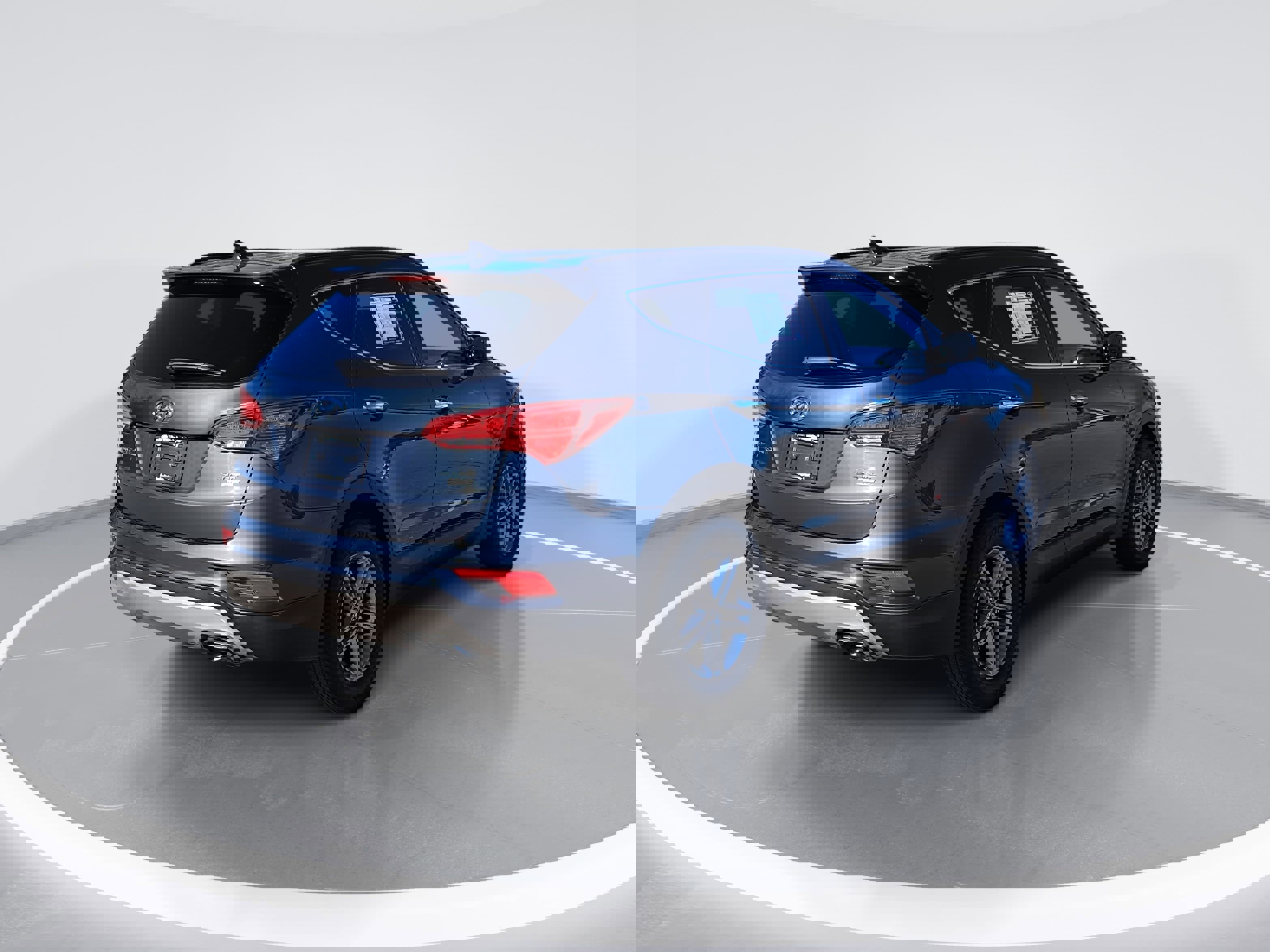 Used 2017 Hyundai Santa Fe Sport image 3