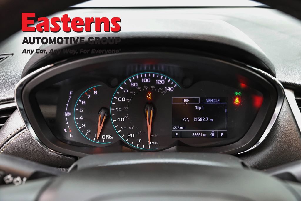 Used 2021 Chevrolet Trax LT w/ Driver Confidence Package image 18