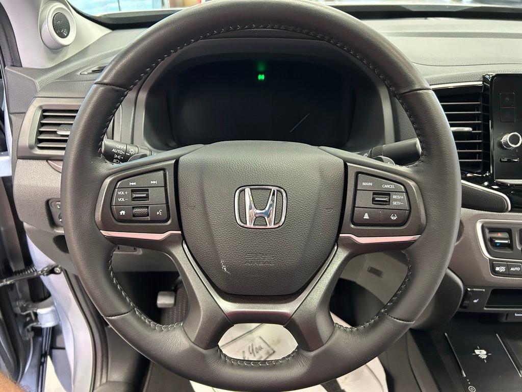 Used 2025 Honda Ridgeline RTL image 9