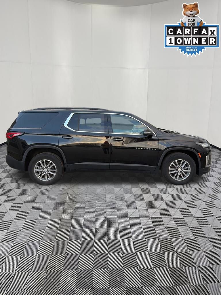 Used 2023 Chevrolet Traverse LT w/ Rear Camera Mirror Package image 13