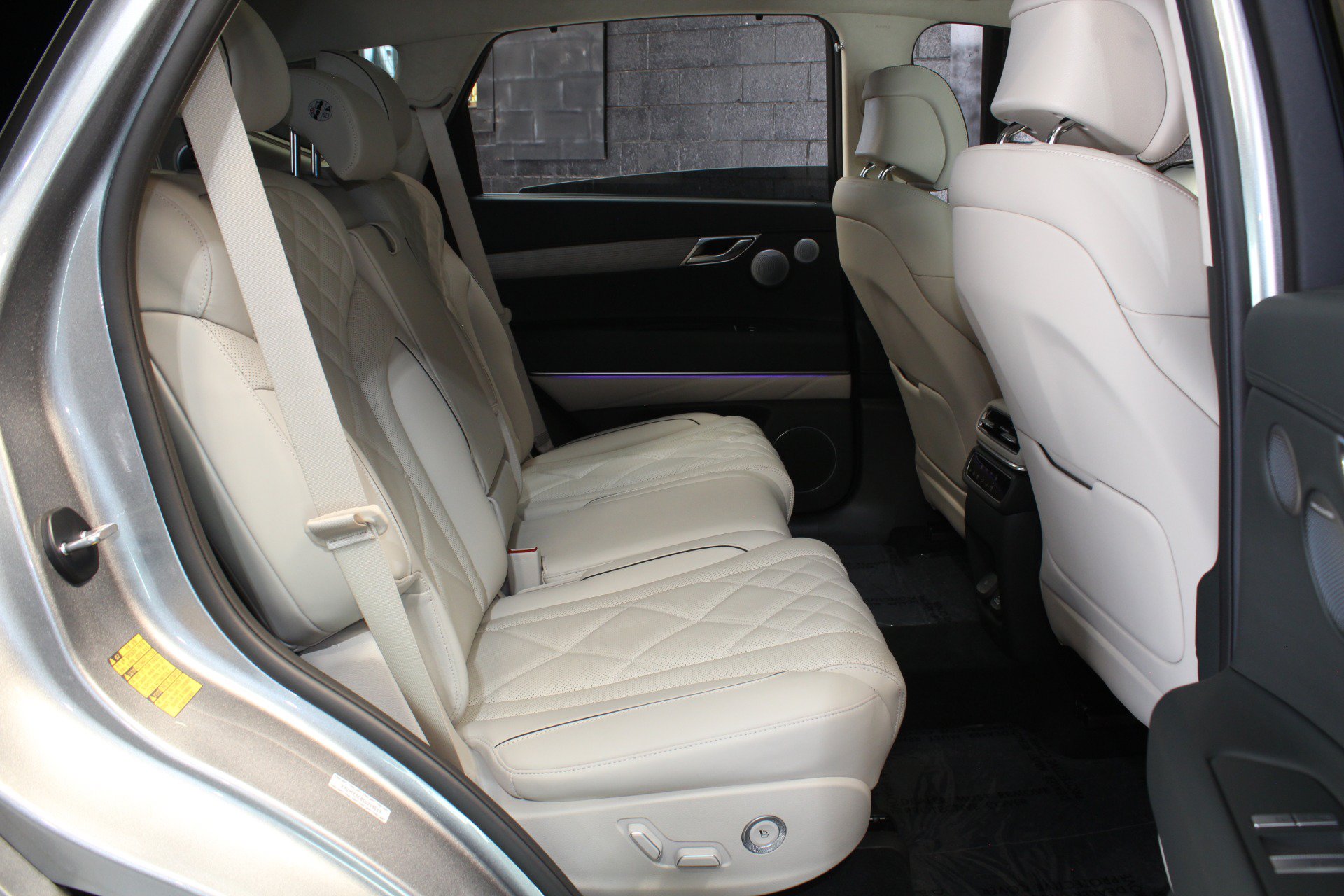 Used 2025 Genesis GV80 3.5T Prestige AWD/4WD image 50