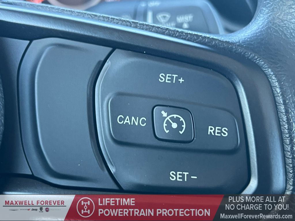 Used 2023 Jeep Gladiator Sport w/ Trailer Tow Package image 10