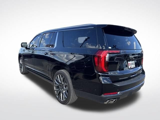 Used 2026 GMC Yukon XL Denali Ultimate w/ LPO, Floor Liner Package AWD/4WD image 9