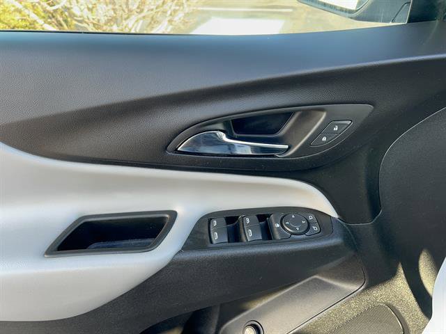 Used 2024 Chevrolet Equinox LT image 12