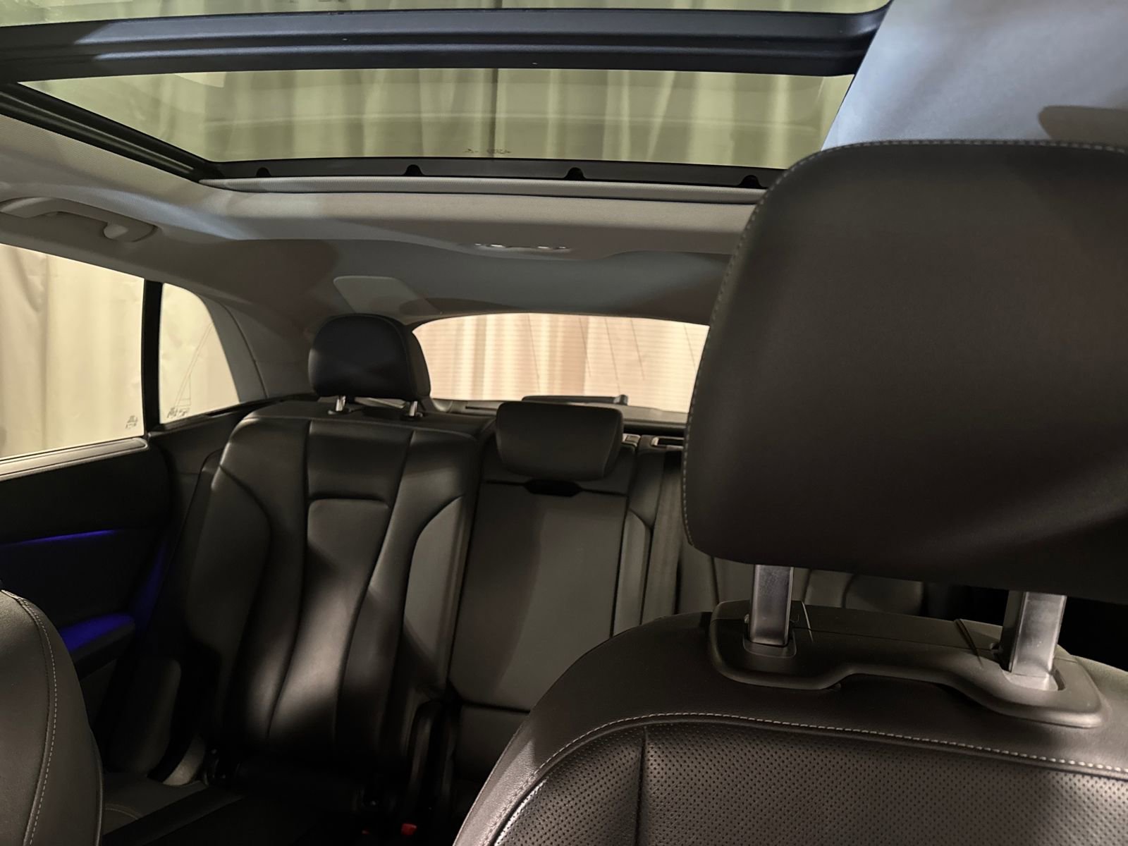 Used 2020 Audi Q8 Prestige w/ Prestige Package image 22