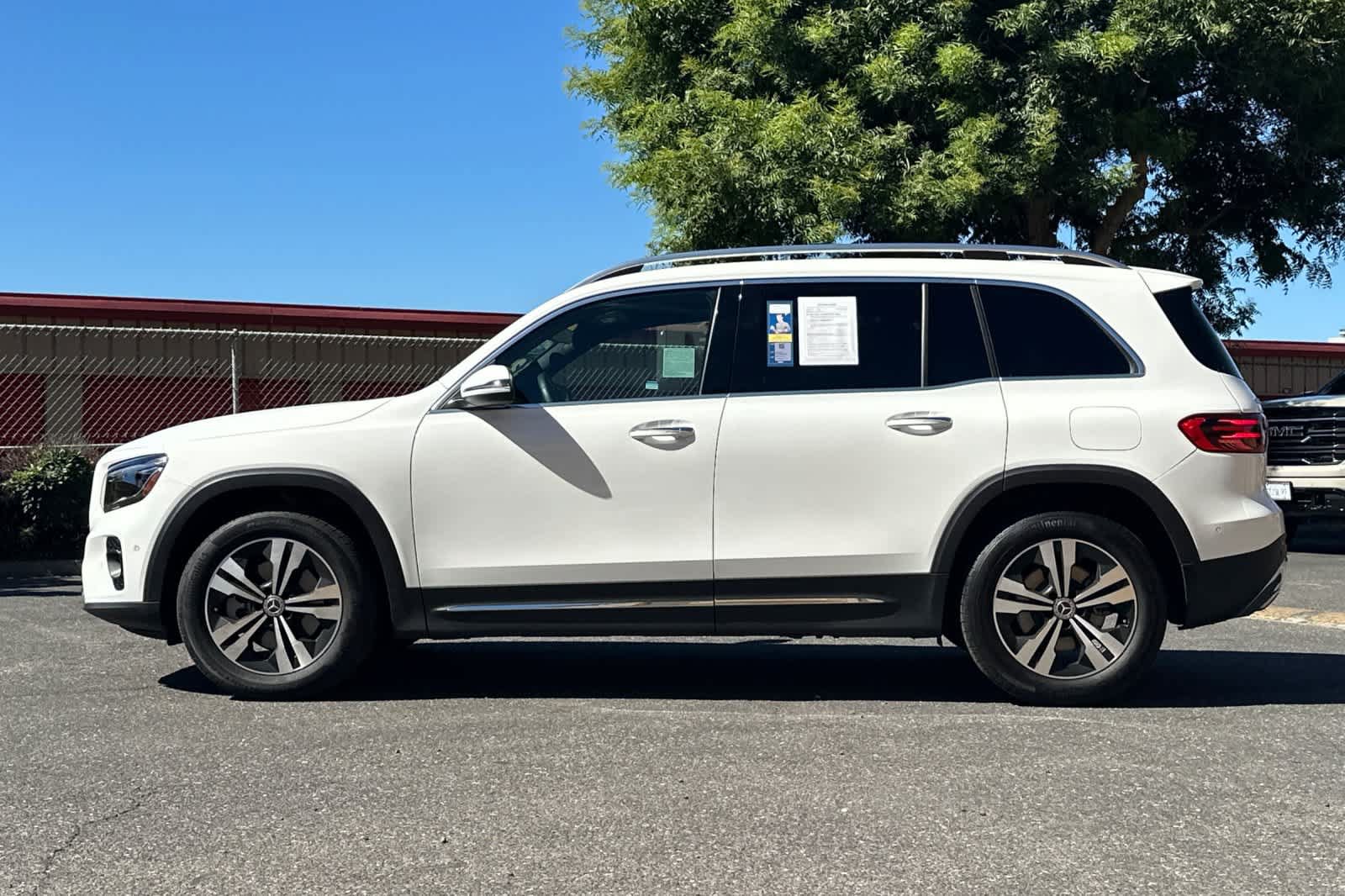 Certified 2025 Mercedes-Benz GLB 250 image 6