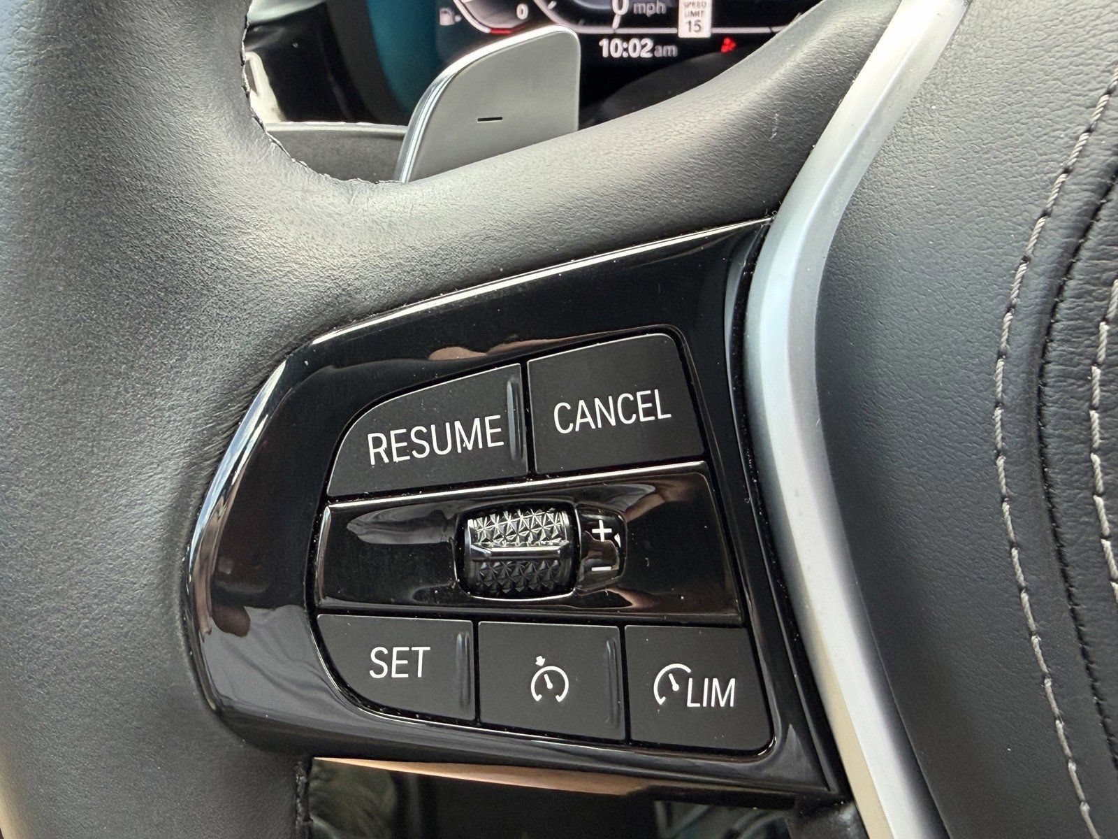 Certified 2023 BMW 530e w/ Premium Package RWD image 30