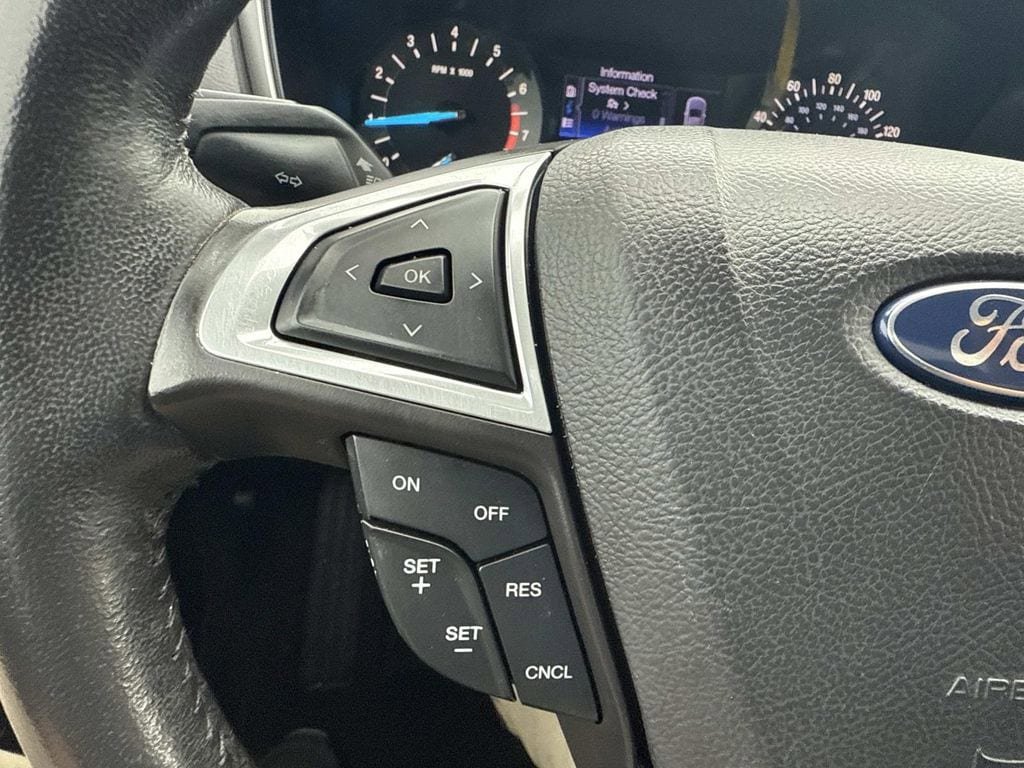 Used 2013 Ford Fusion SE FWD image 30