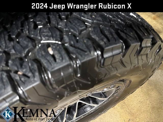 Used 2024 Jeep Wrangler Unlimited Rubicon image 28