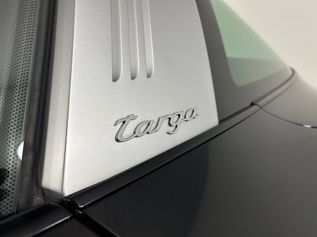 Certified 2016 Porsche 911 Targa 4 AWD/4WD image 12