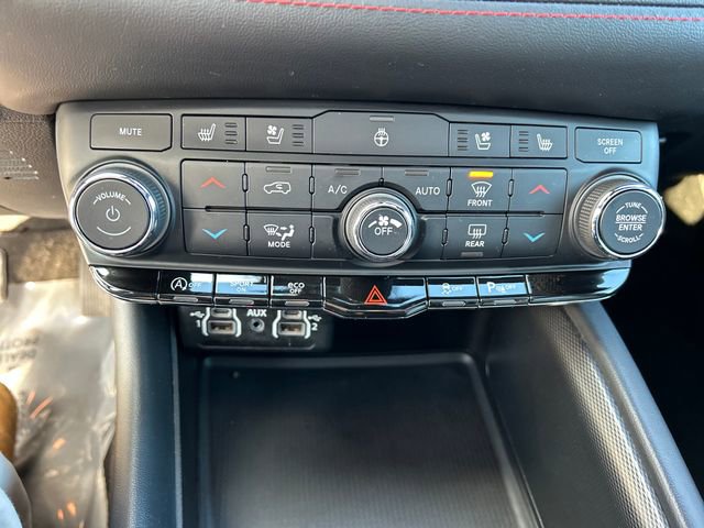 Used 2024 Dodge Durango GT image 22