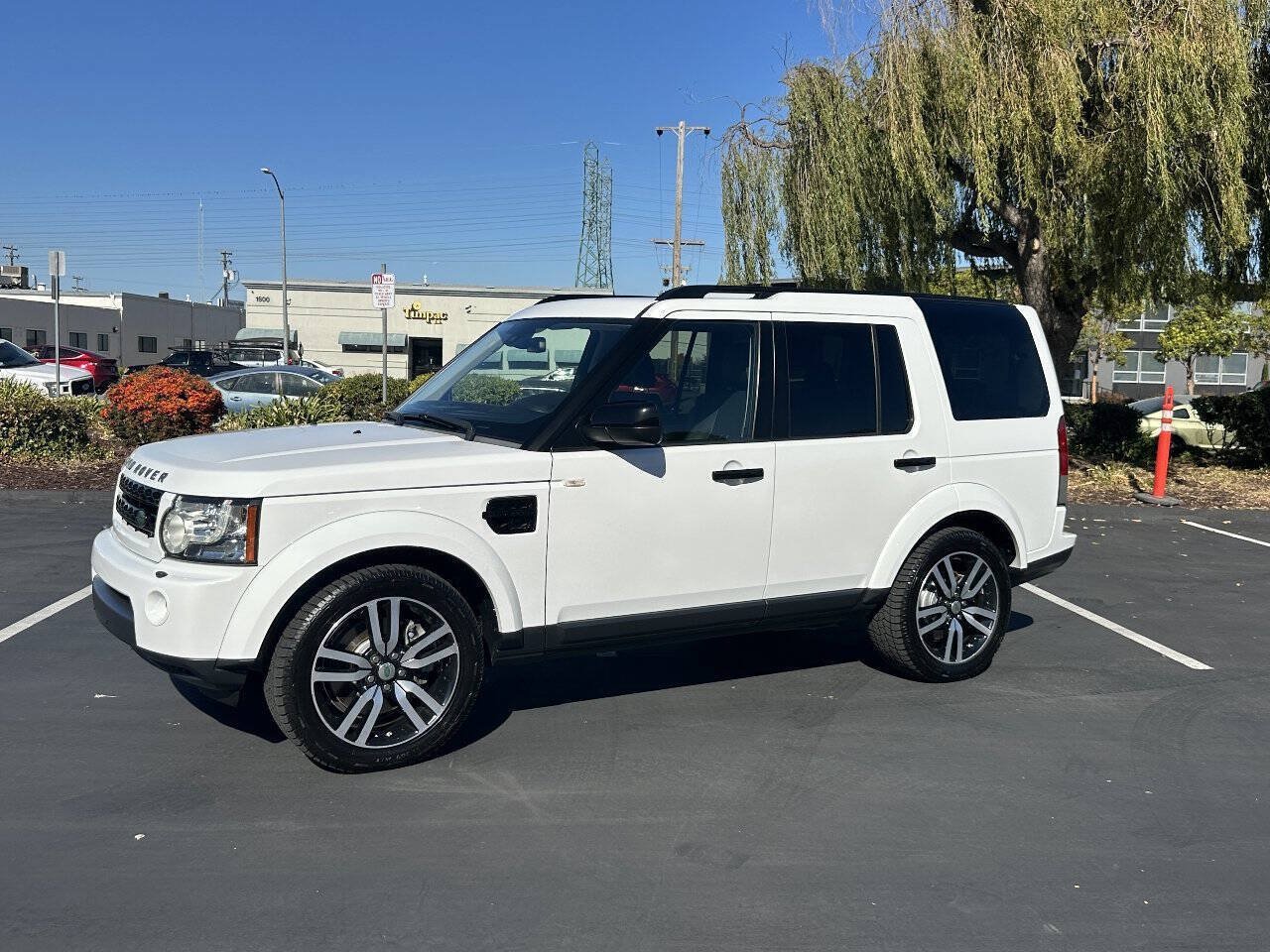 Used 2011 Land Rover LR4 HSE AWD/4WD image 6