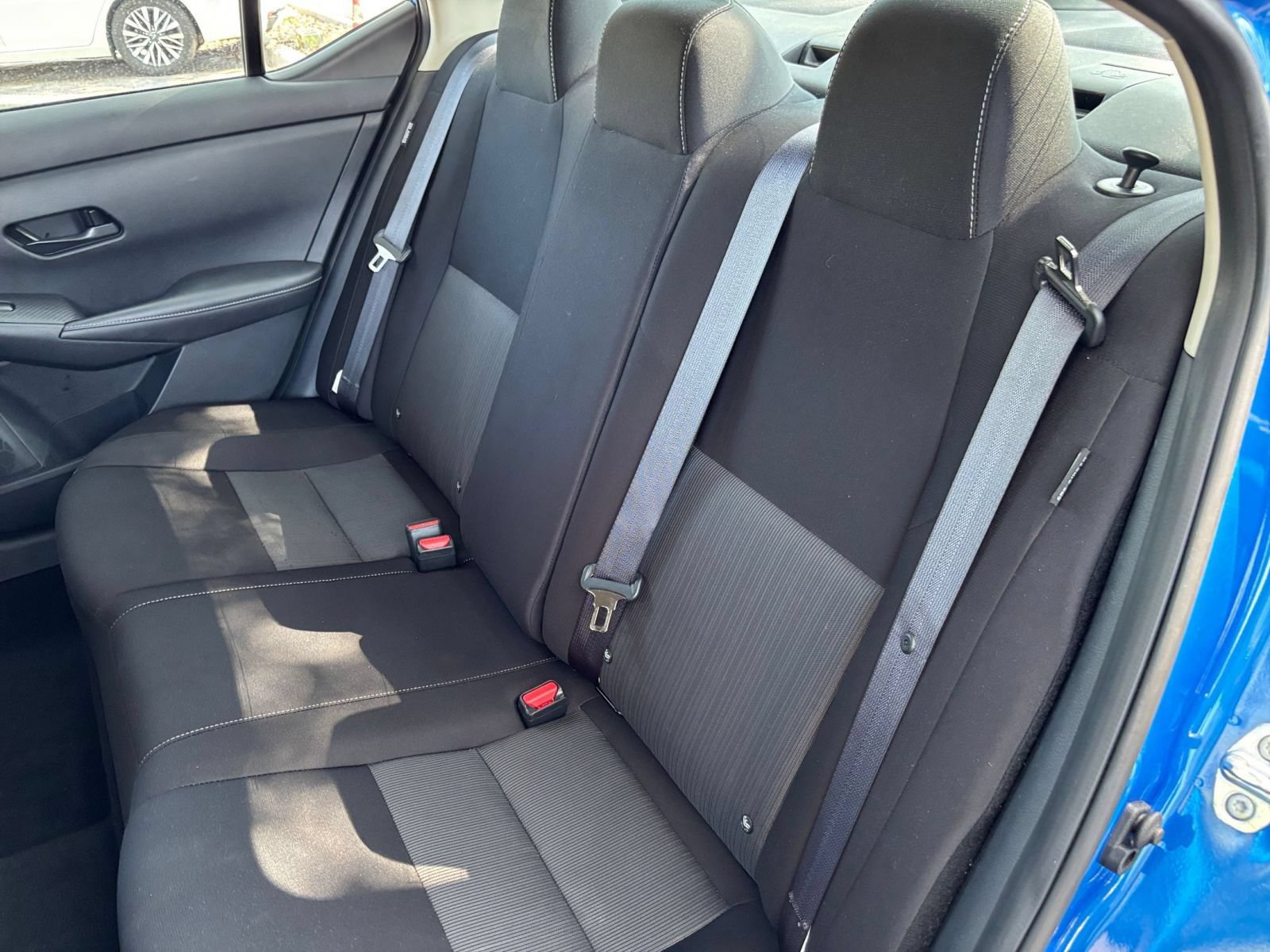 Used 2025 Nissan Sentra SV FWD image 35