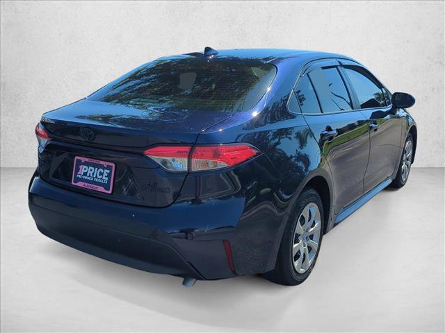 Used 2025 Toyota Corolla LE FWD image 5