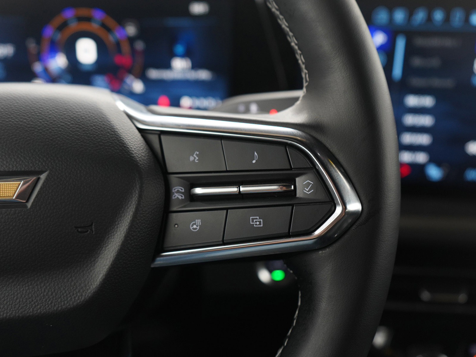 Used 2024 Chevrolet Traverse LT image 29