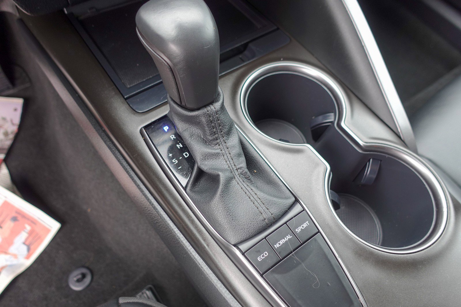 Used 2022 Toyota Camry SE image 20