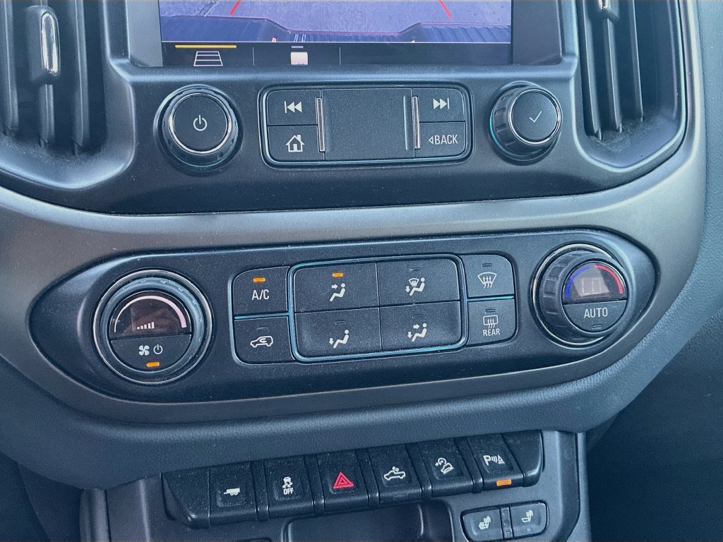 Used 2021 Chevrolet Colorado Z71 AWD/4WD image 15