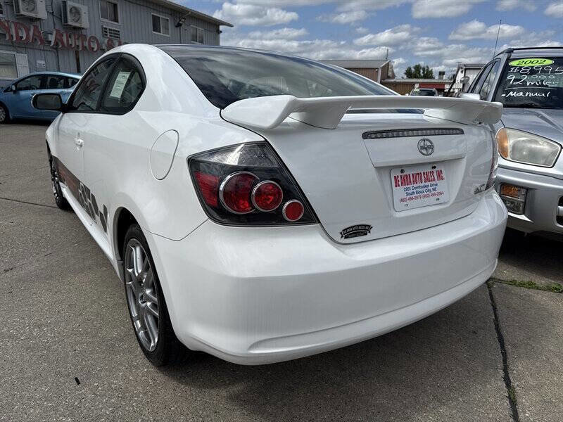 Used 2010 Scion tC image 5
