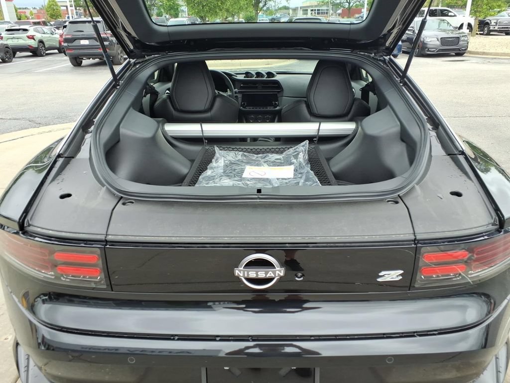 New 2026 Nissan Z Performance w/ Floor Mat Package RWD image 9