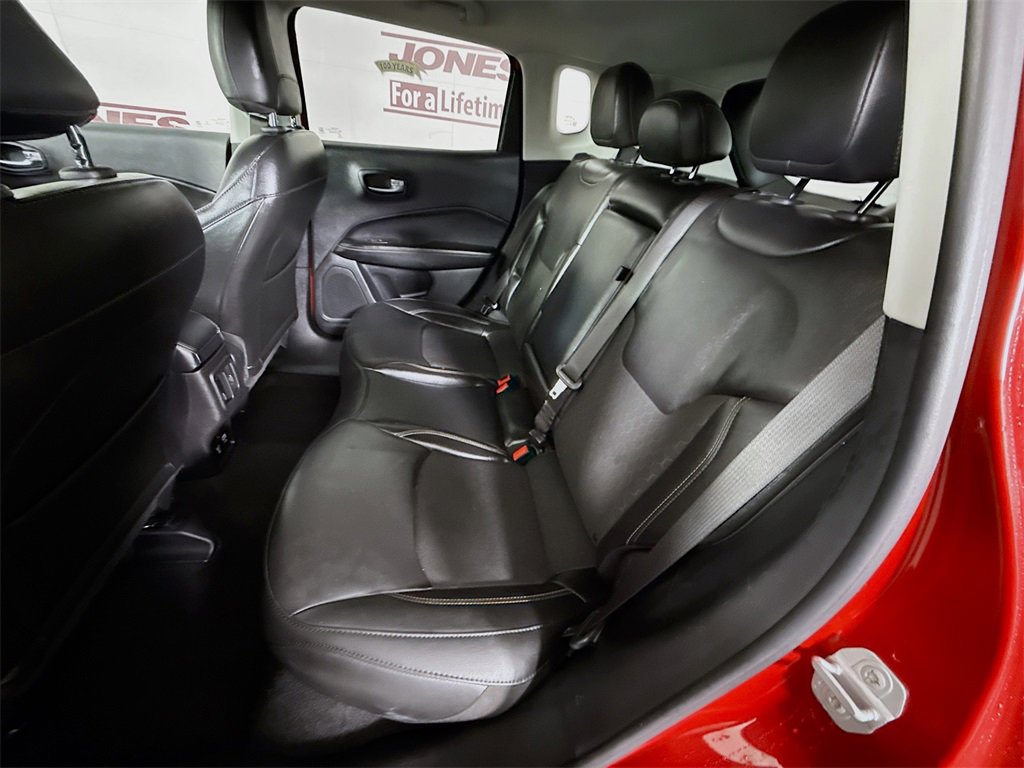 Used 2020 Jeep Compass Latitude w/ Popular Equipment Group image 27