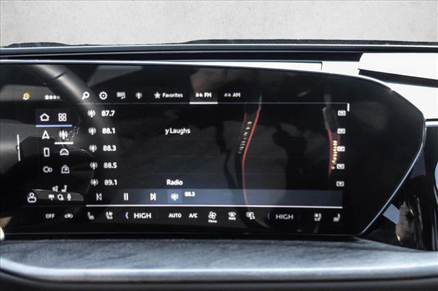 Certified 2025 Audi Q5 Premium Plus image 16