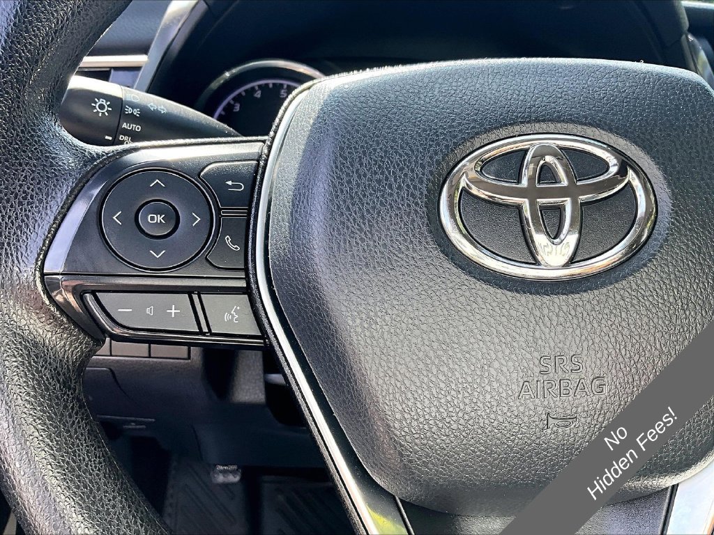 Used 2020 Toyota Camry LE w/ Convenience Package FWD image 16