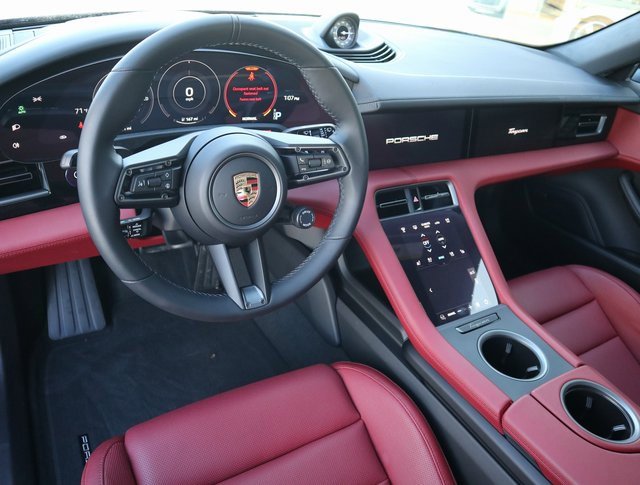 Used 2024 Porsche Taycan 4S image 5