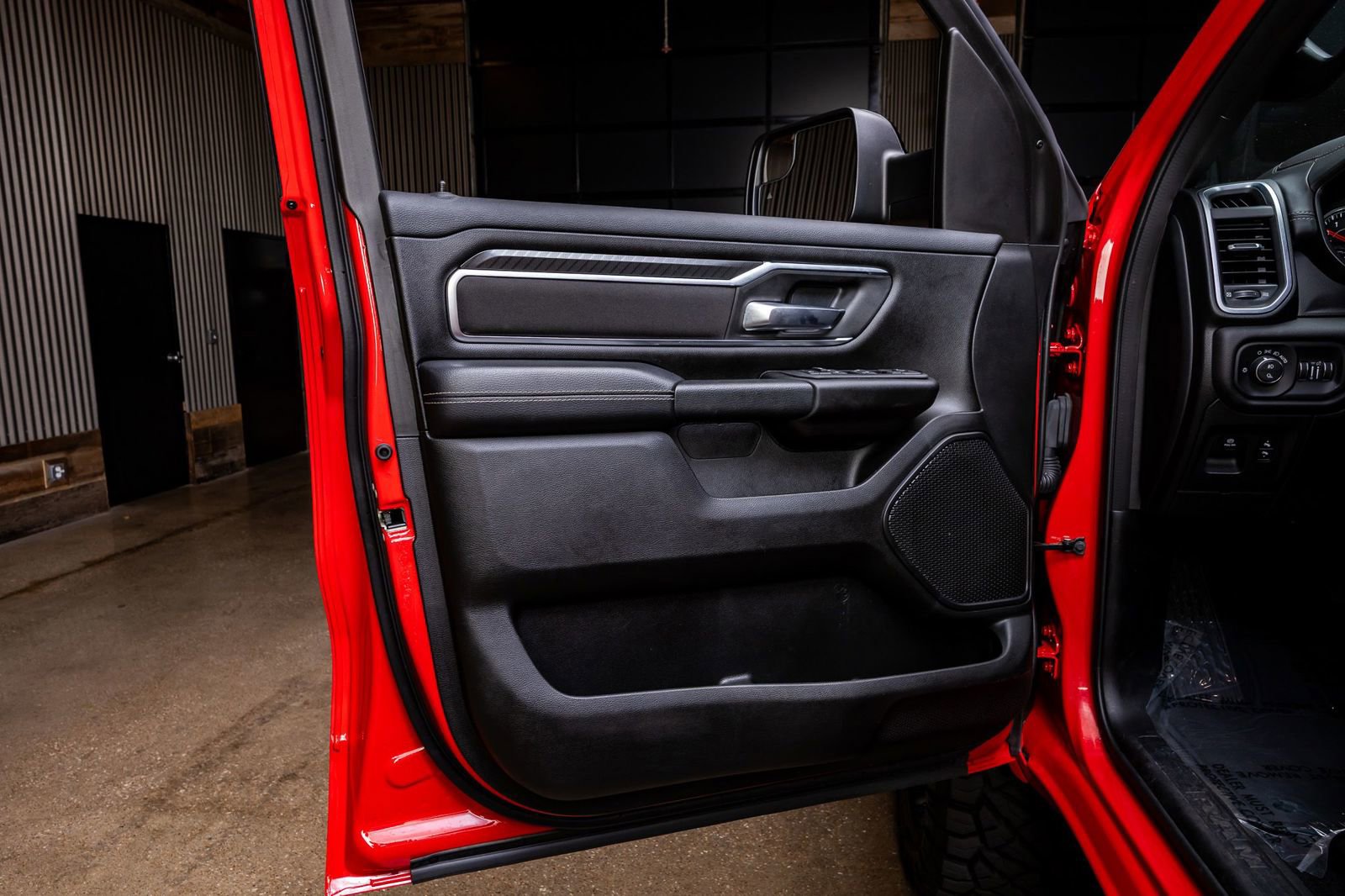 Used 2025 RAM 1500 Big Horn image 36