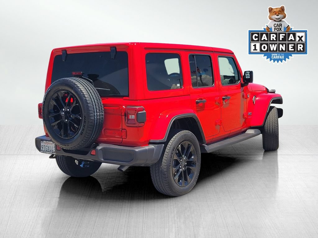 Used 2025 Jeep Wrangler Unlimited Sahara AWD/4WD image 4