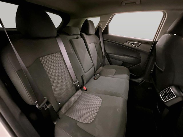 Used 2023 Kia Sportage LX AWD/4WD image 26