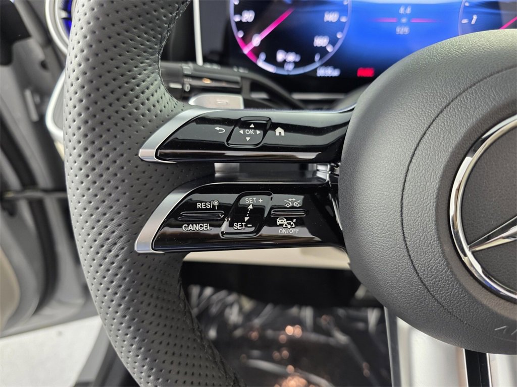 Used 2026 Mercedes-Benz CLE 300 4MATIC Cabriolet image 15