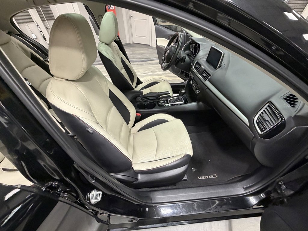 Used 2015 MAZDA MAZDA3 s Grand Touring image 42