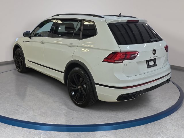 Used 2024 Volkswagen Tiguan SE R-Line FWD image 8