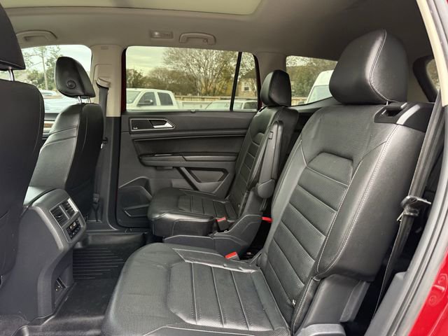 Used 2018 Volkswagen Atlas SEL Premium image 17