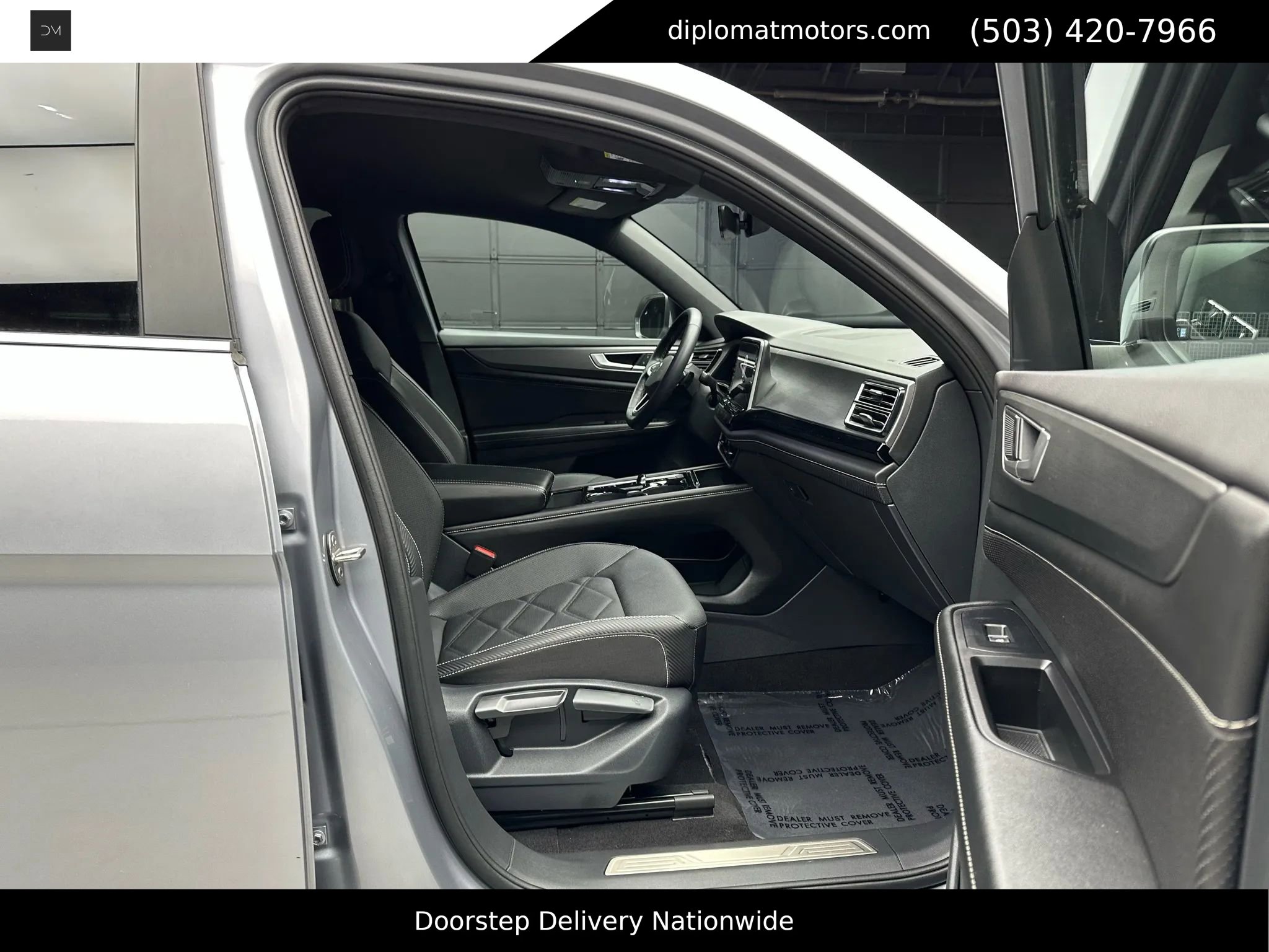 Used 2024 Volkswagen Atlas Cross Sport SE image 19