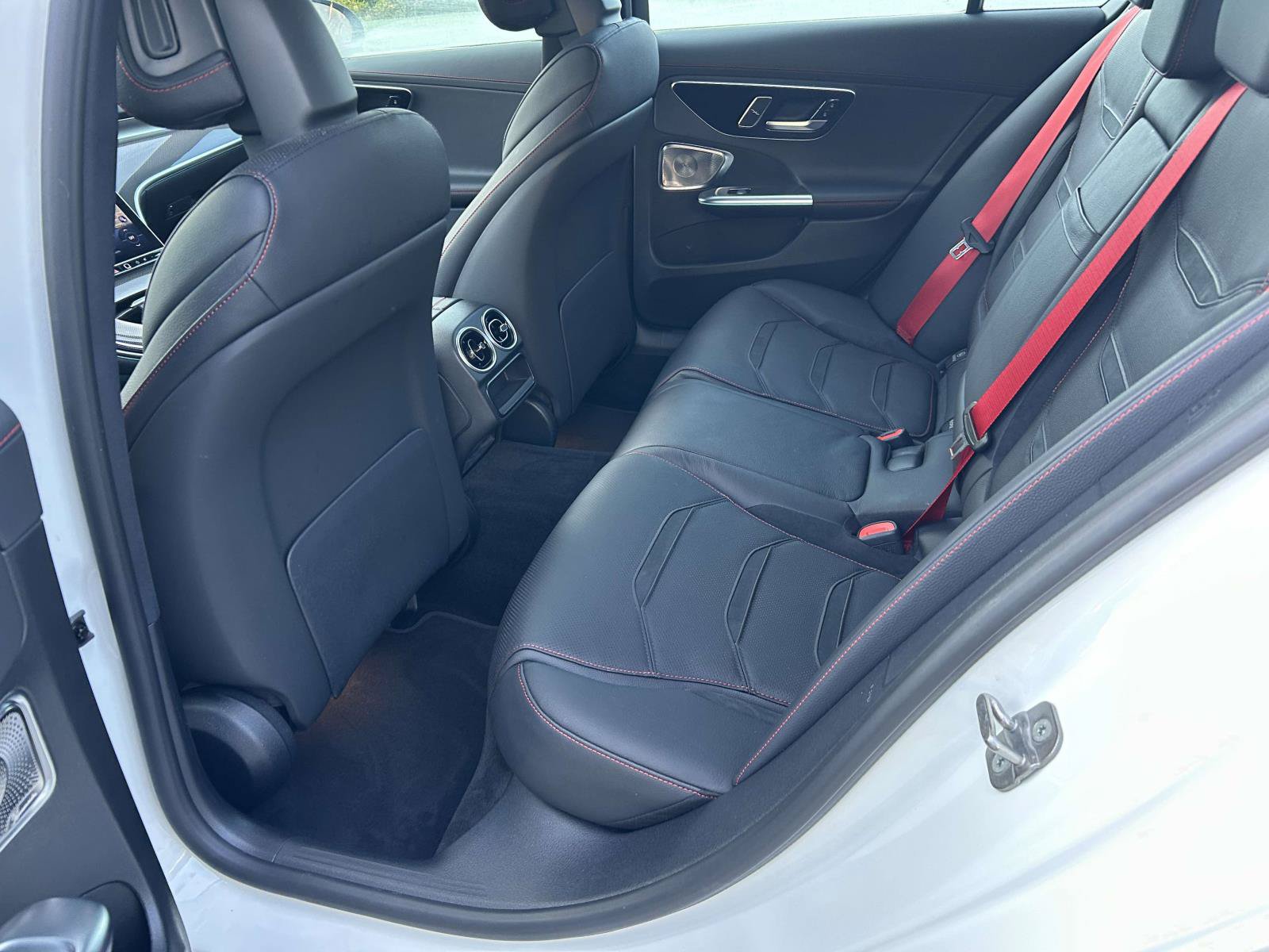 Certified 2025 Mercedes-Benz C 43 AMG 4MATIC Sedan image 40