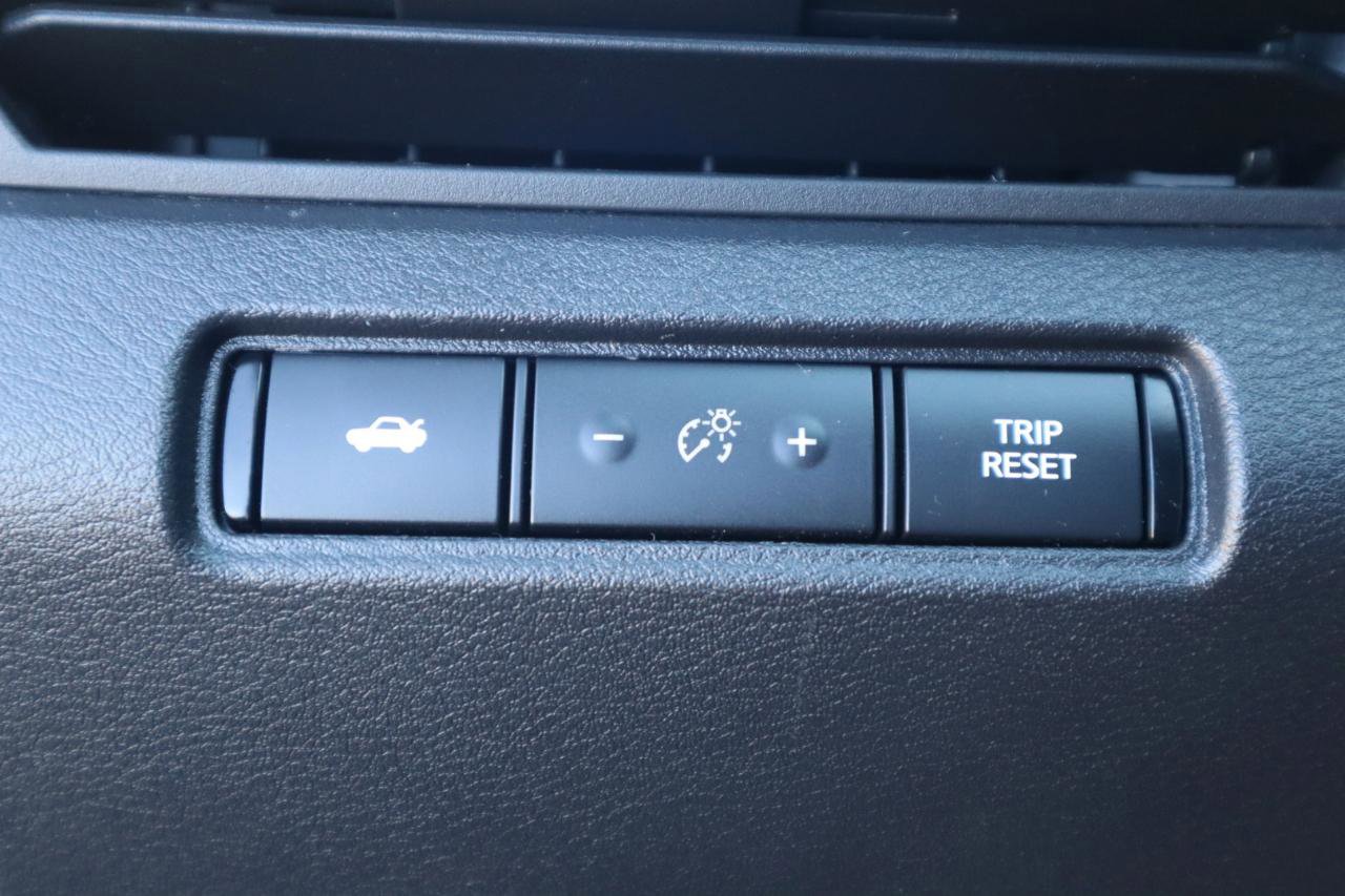Used 2019 Nissan Altima 2.5 SR FWD image 56