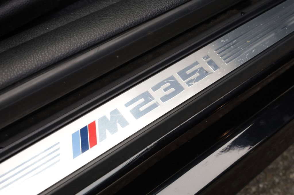 Used 2016 BMW M235i Coupe RWD image 13