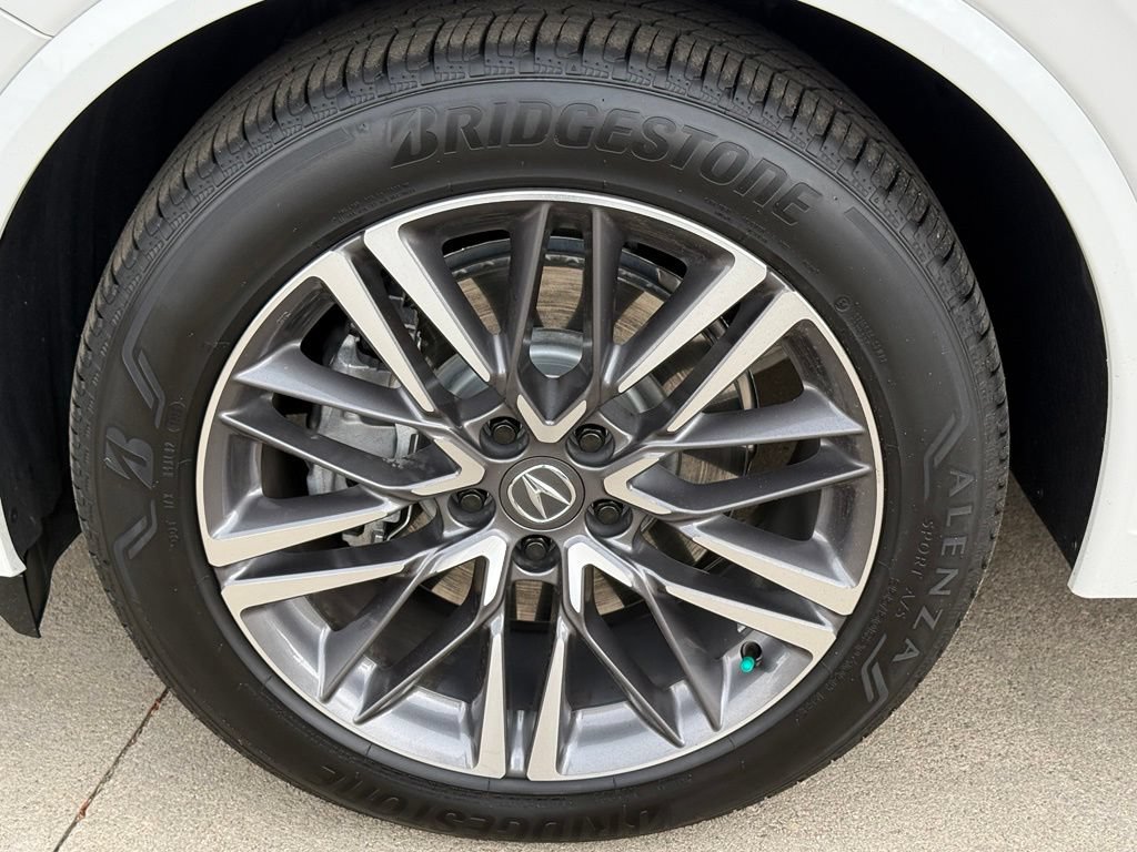 Used 2025 Acura MDX w/ Advance Package AWD/4WD image 10