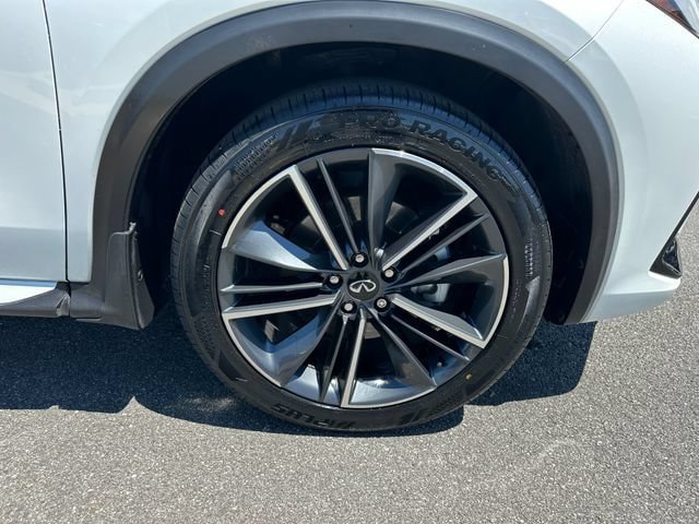 Used 2025 INFINITI QX55 Essential AWD/4WD image 38