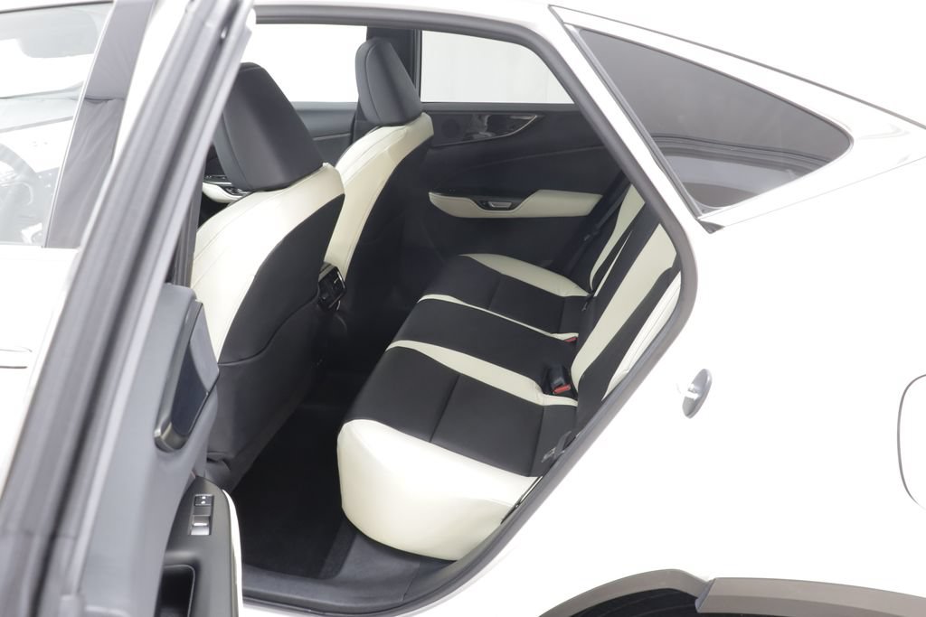 Used 2022 Lexus NX 250 AWD image 15