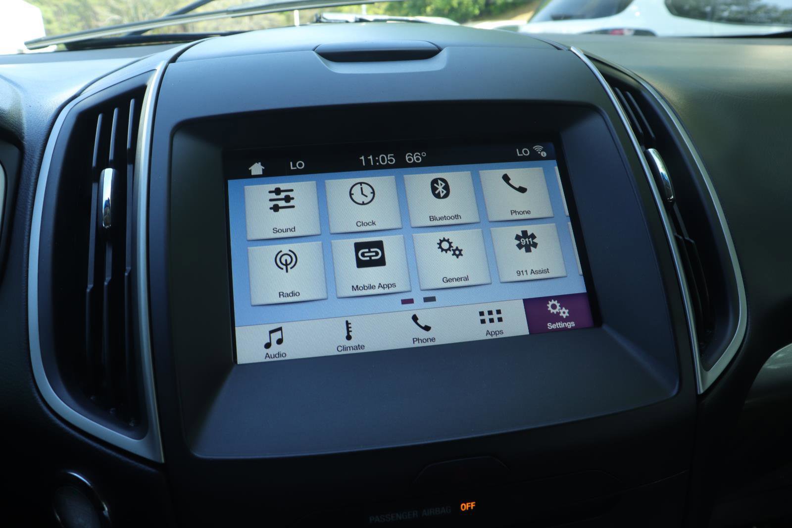 Used 2018 Ford Edge SEL w/ Equipment Group 201A image 31